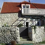 Holiday Antiq Σπίτι διακοπών