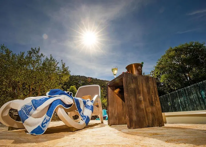 Holiday Antiq Mokošica