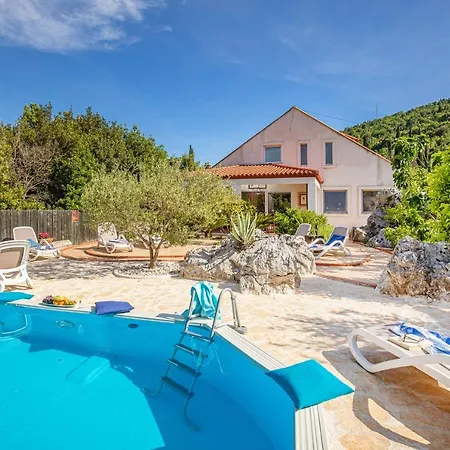 Holiday Antiq Dom wakacyjny Mokošica